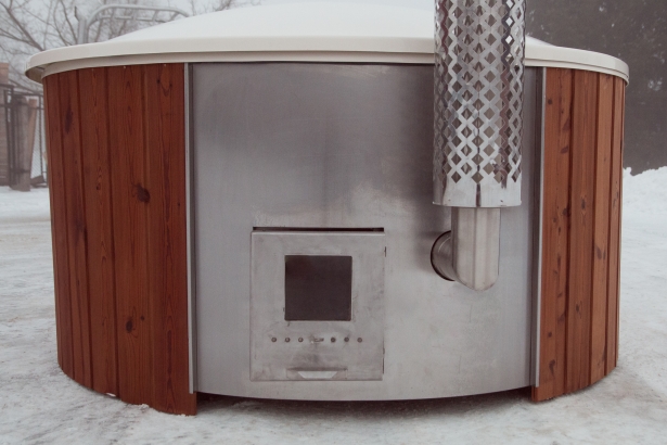 Mini-piscina Spa Hot tub DELUXE din fibra de sticla cu decoratiune exterioara de lemn