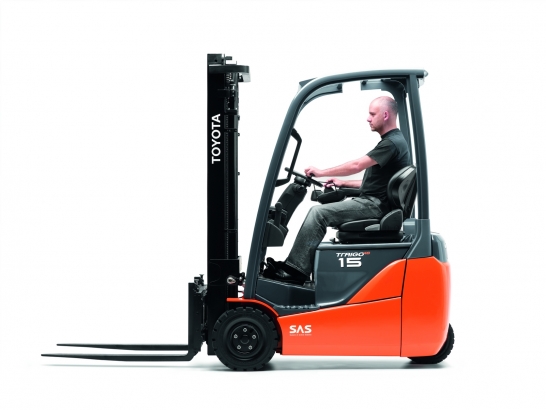 Electrostivuitoare cu 3 si 4 roti